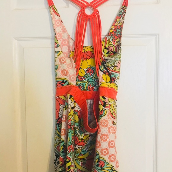 🔥 Backless Tunic Top ❤️ - Picture 2 of 8